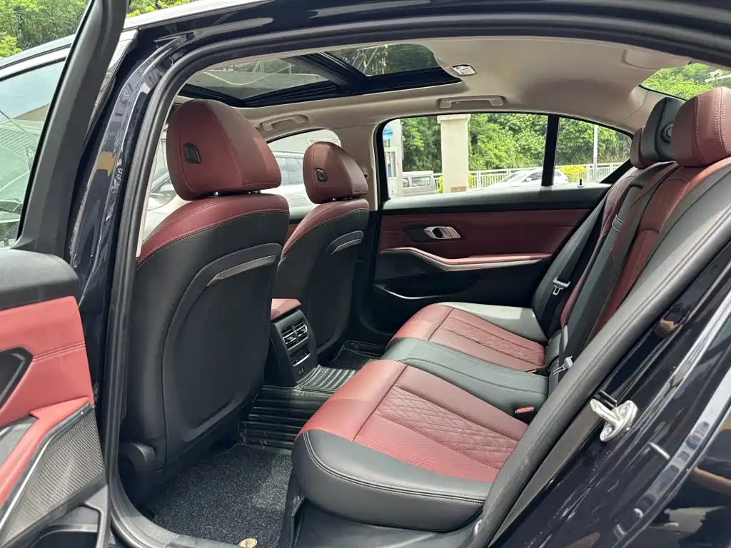 BMW i3 2022 2022 eDrive 35 L