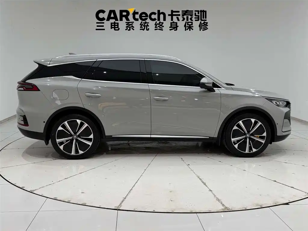 BYD Tang New Energy 2022 DM-p 215KM AWD Flagship фото 12