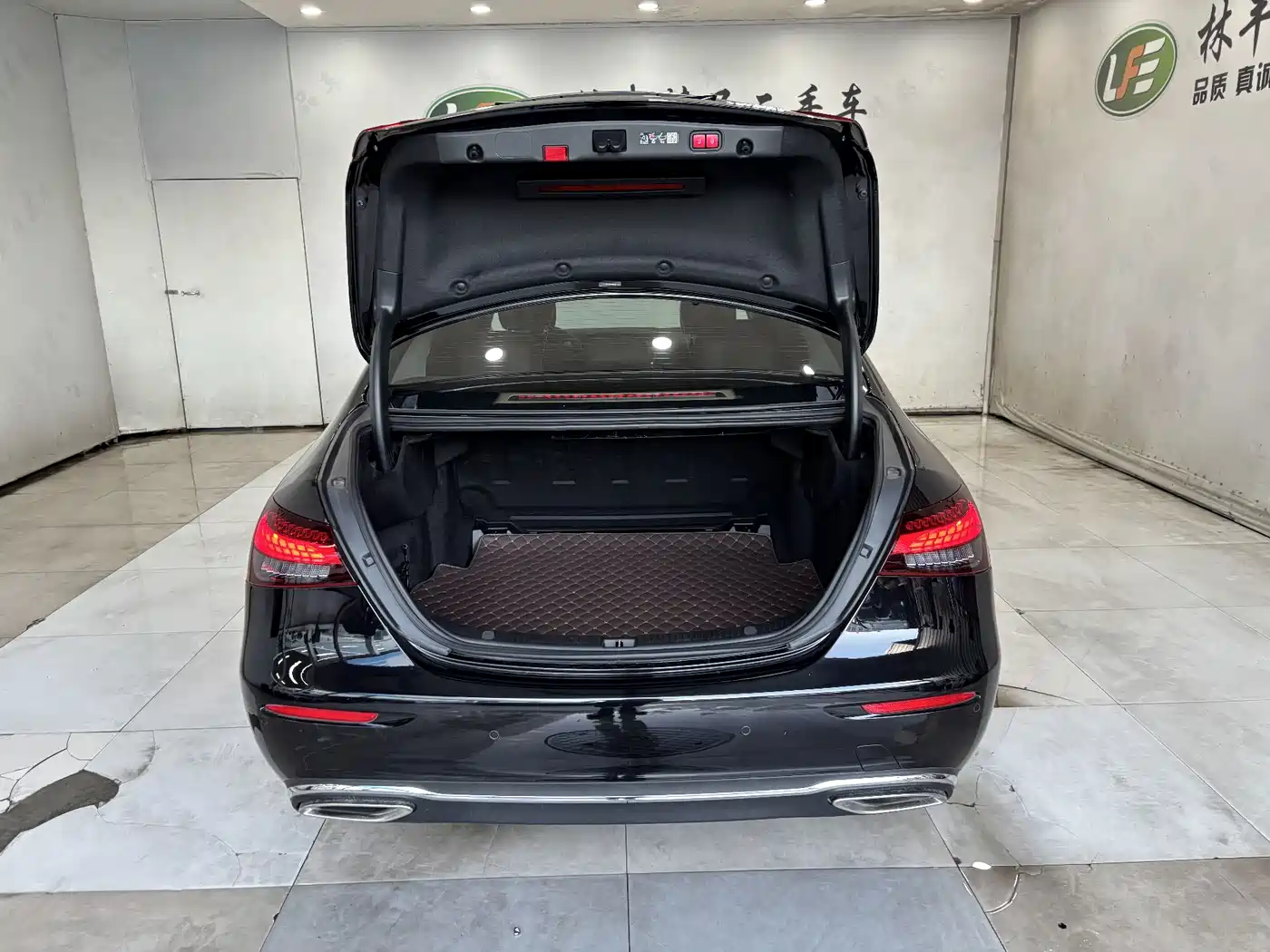 Mercedes-Benz E-Class 2023 Facelift E 300 L Fashion фото 27
