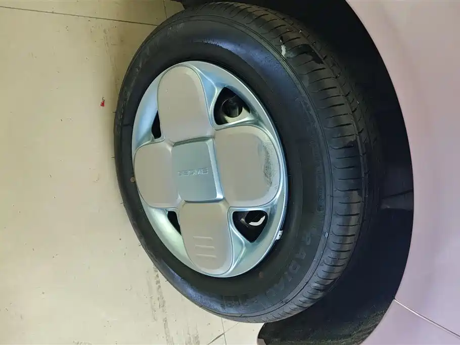 Geely Galaxy Panda 2024 Panda mini 200km Endurance Bear фото 6