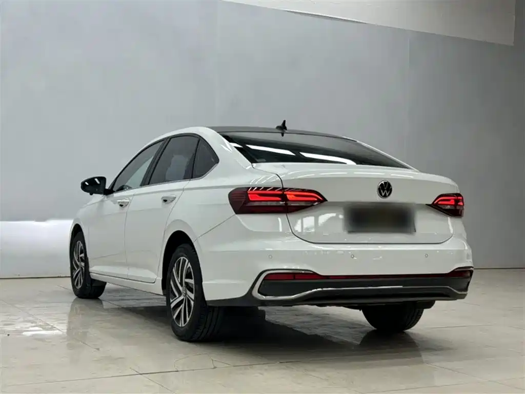 Volkswagen Lavida 2023 300TSI DSG Comfort Edition фото 5