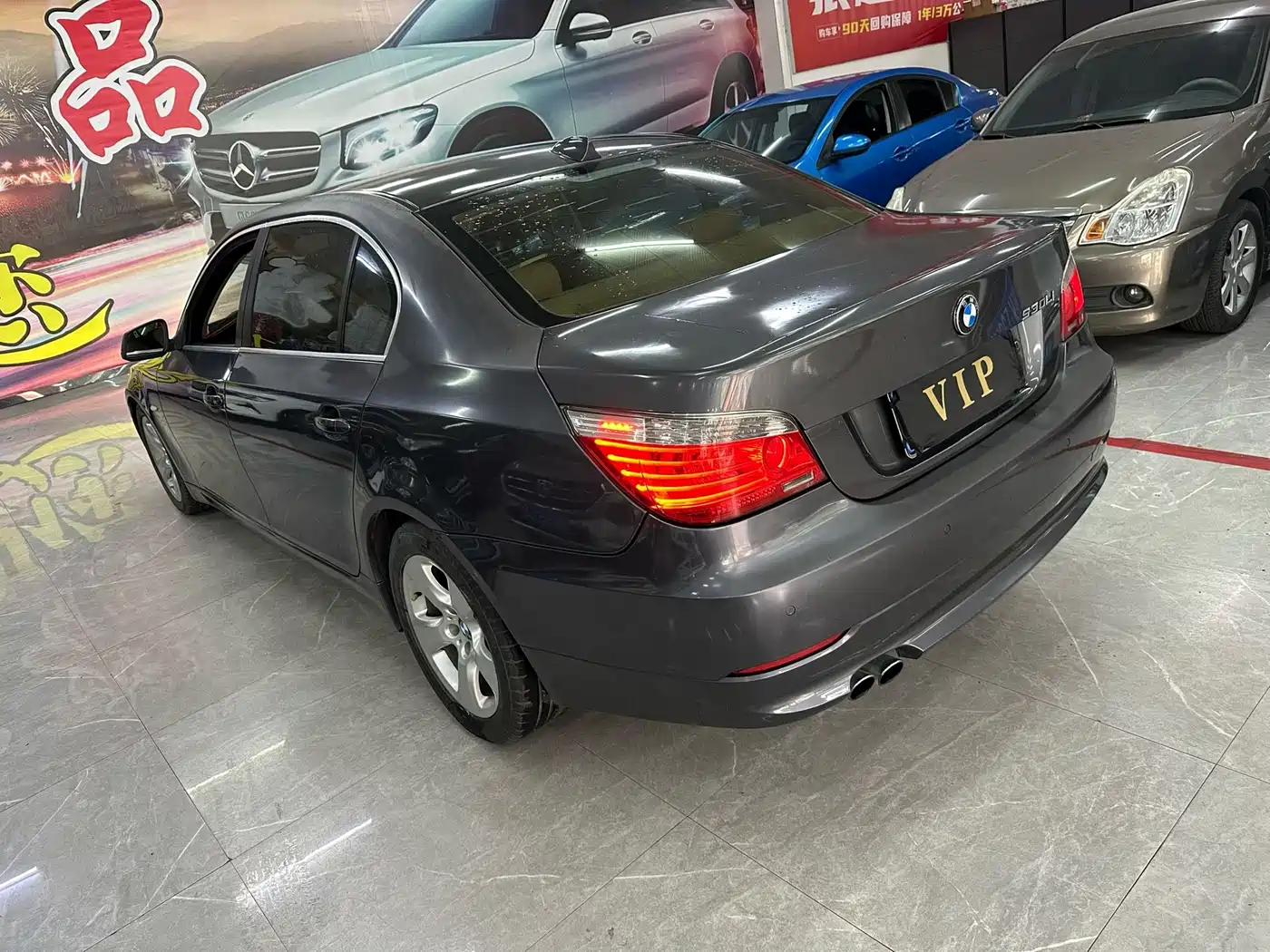 BMW 5 Series 2009 Model 523Li Premium фото 7