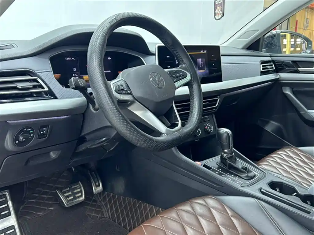 Volkswagen Lavida 2023 300TSI DSG Comfort Edition фото 10