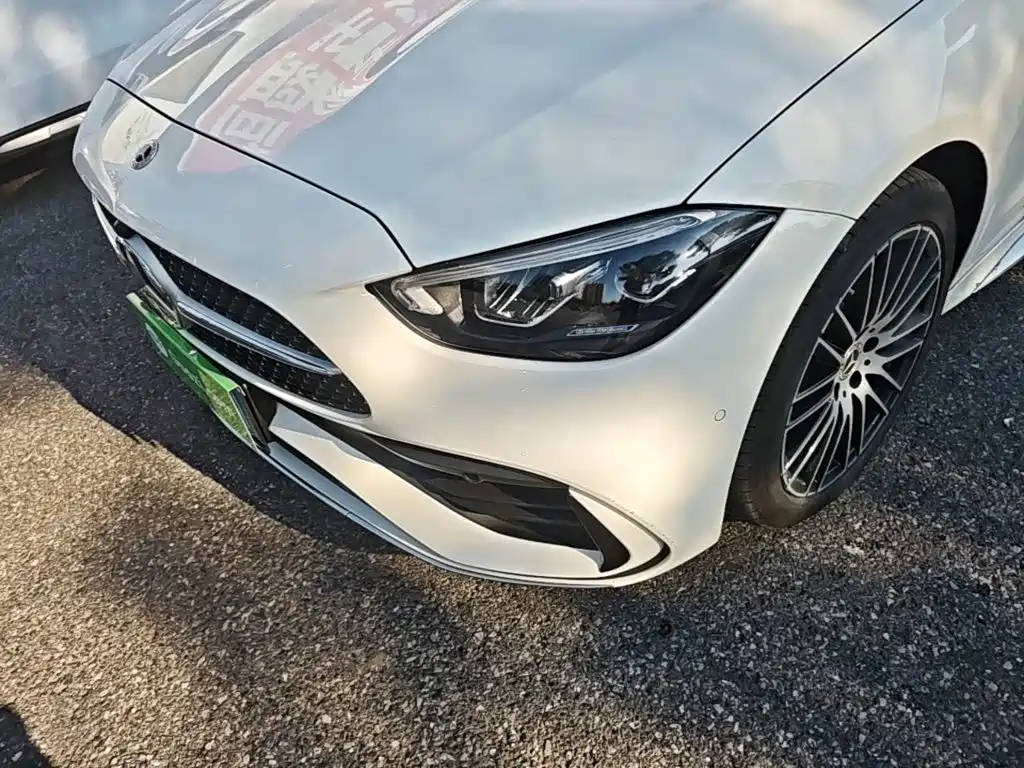 Фото 24 - Mercedes-Benz C-Class