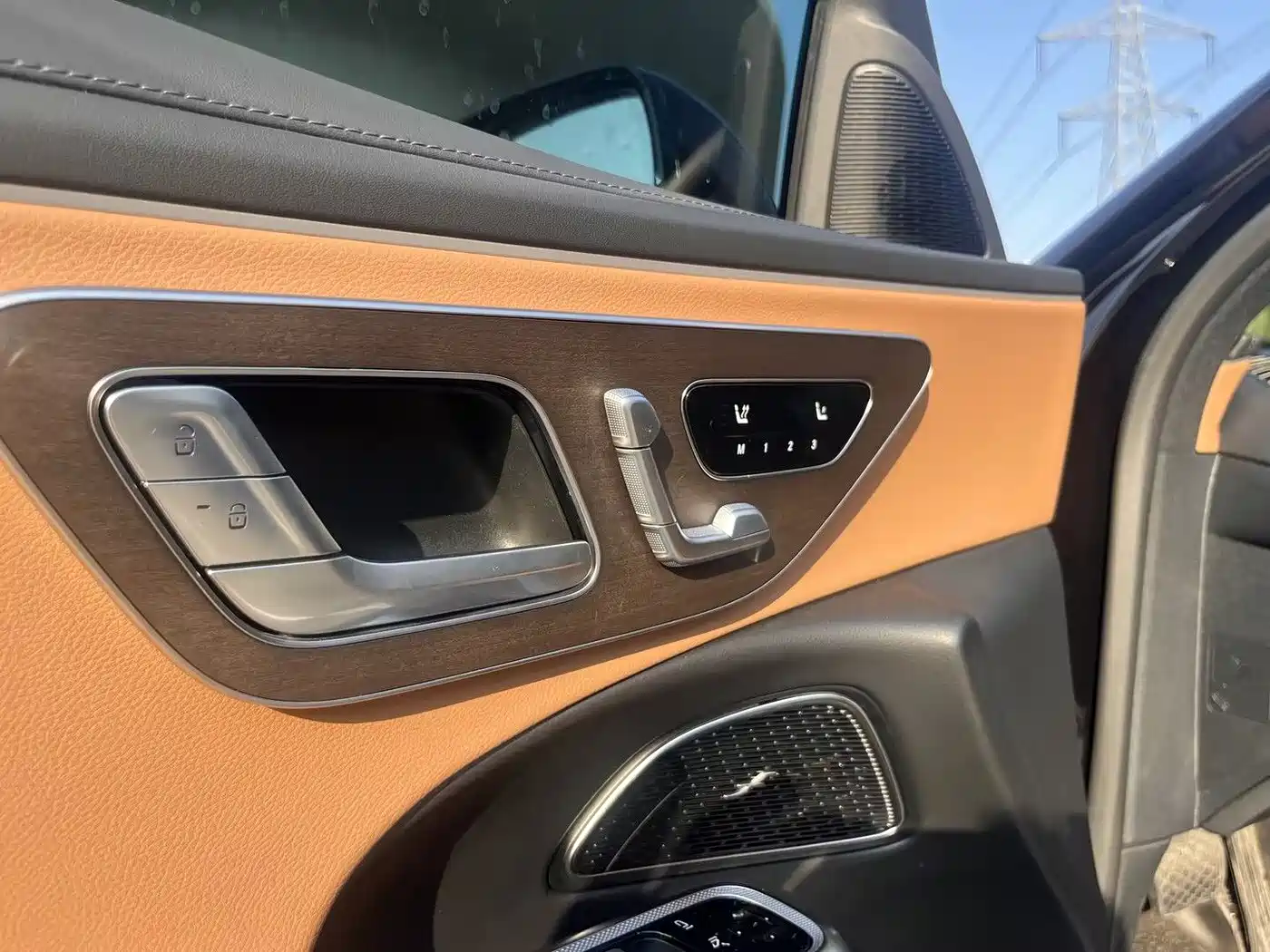 Mercedes-Benz E-Class 2025 E 300 L Fashion фото 16