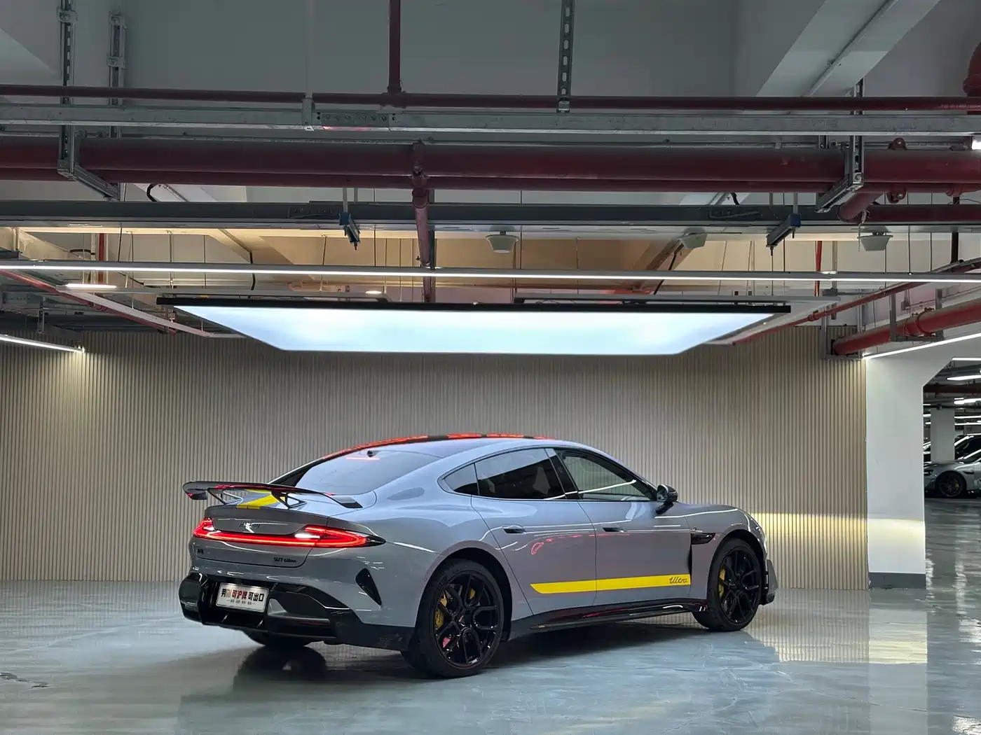 XIAOMI CAR XIAOMI SU7 ULTRA