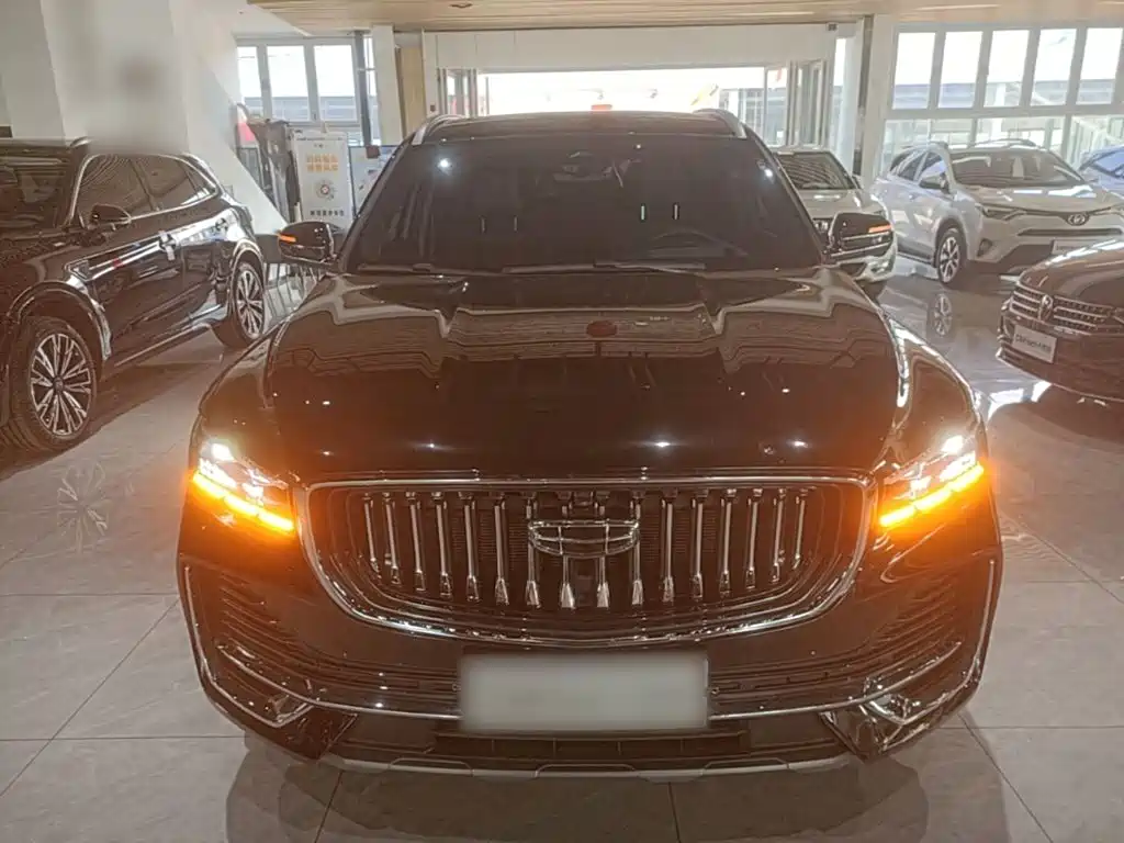 Фото 3 - Geely Monjaro