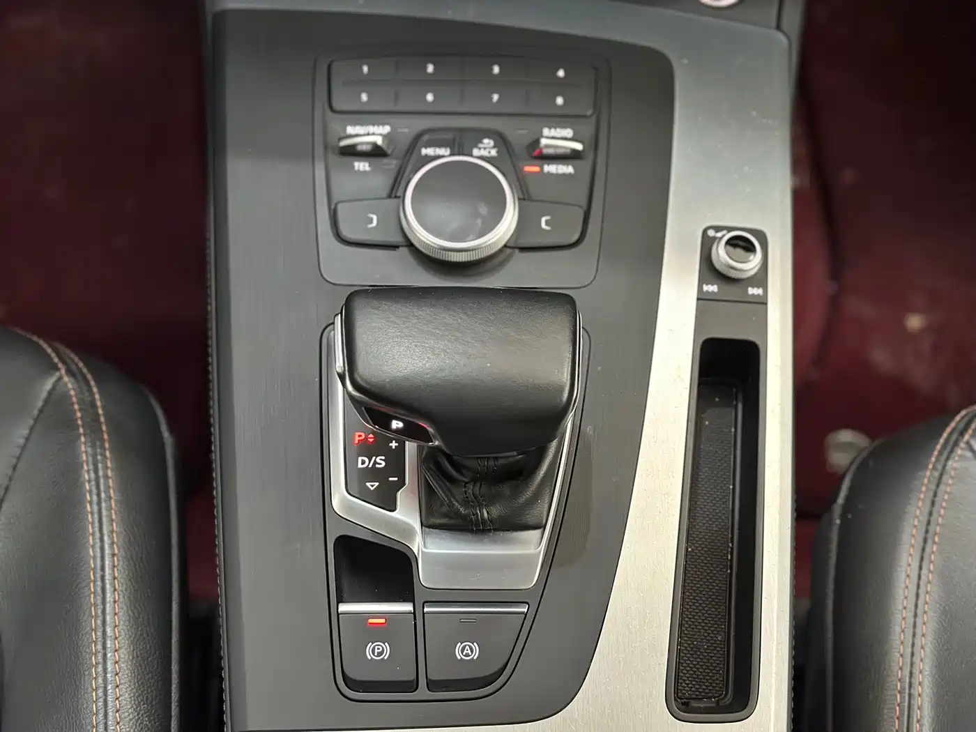 Audi Q5L 2020 40 TFSI Prestige Progressive фото 10