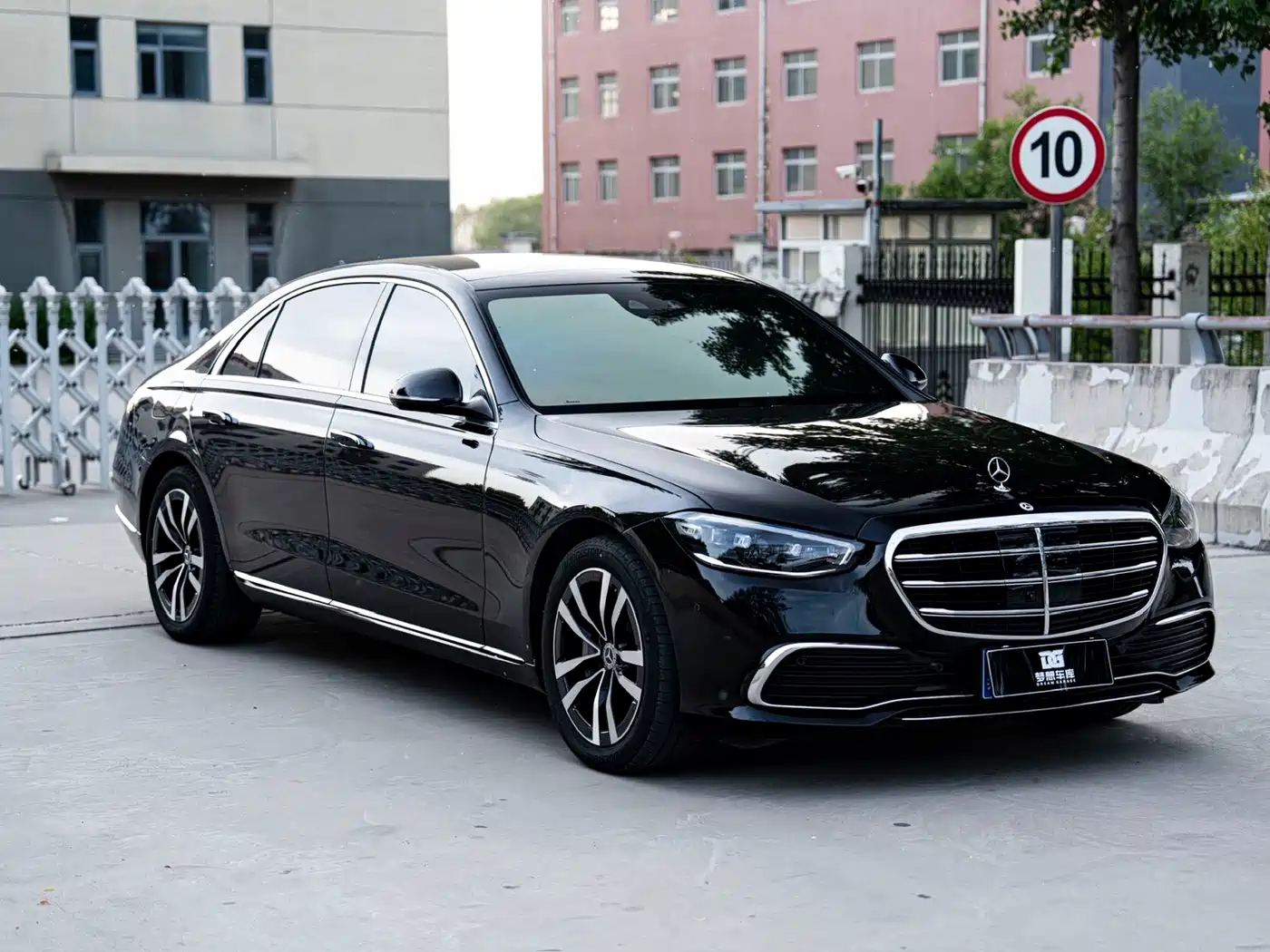 Mercedes-Benz S-Class 2022 S 400 L Luxury фото 4