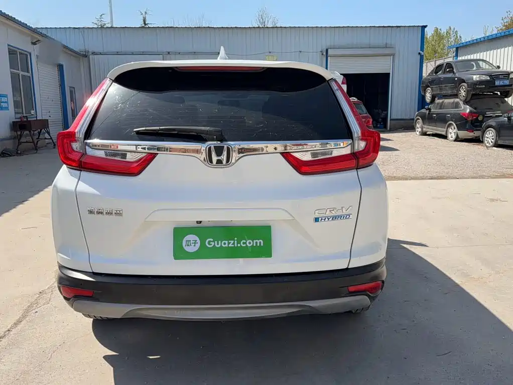 Фото 6 - Honda CR-V