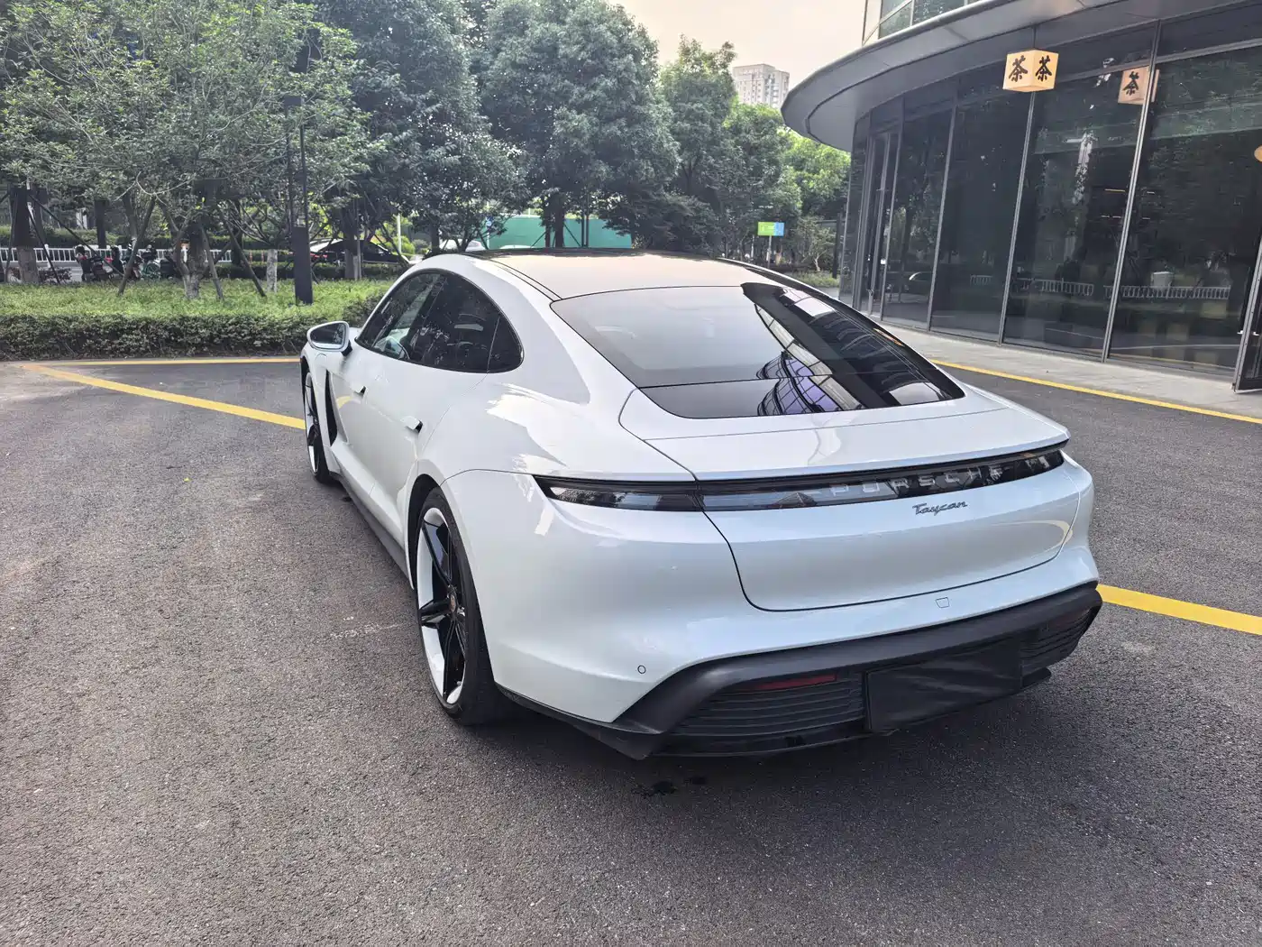 Porsche Taycan 2022 Taycan фото 15
