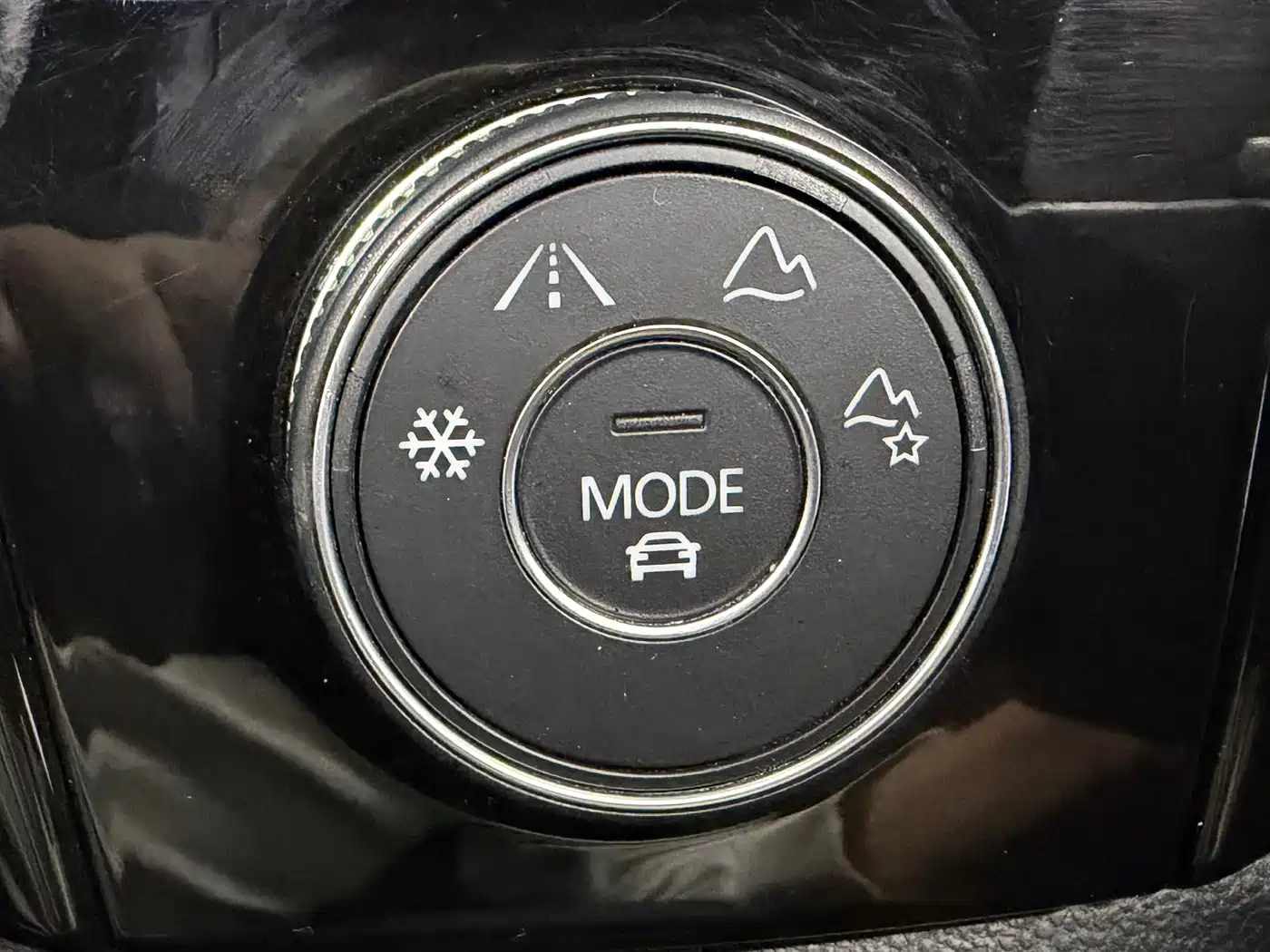 VOLKSWAGEN T ROC EXPLORING SONGS