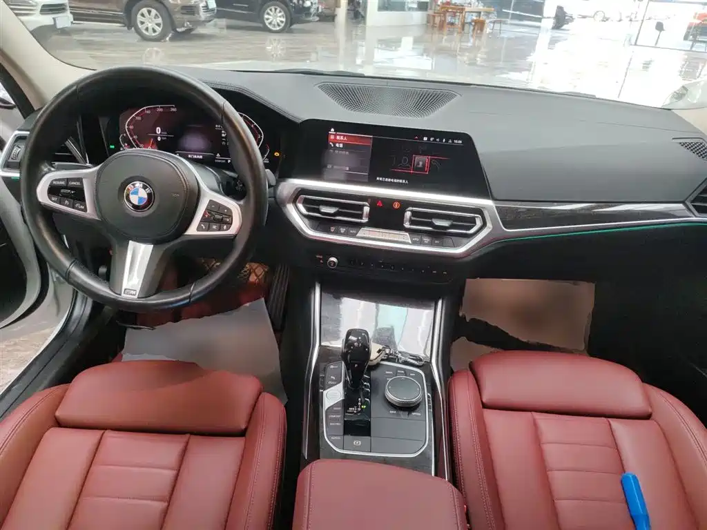 BMW 3-SERIES