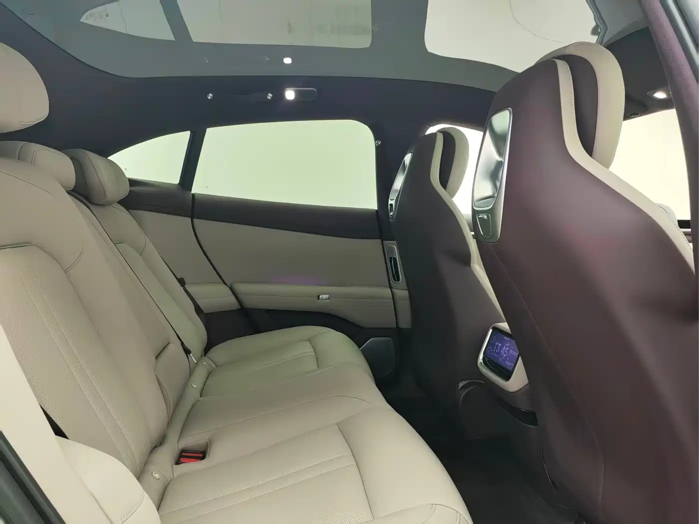 XIAOMI CAR XIAOMI YU7