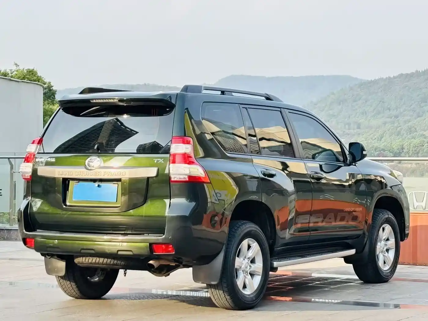 Toyota Prado 2014 4.0L Automatic TX фото 6