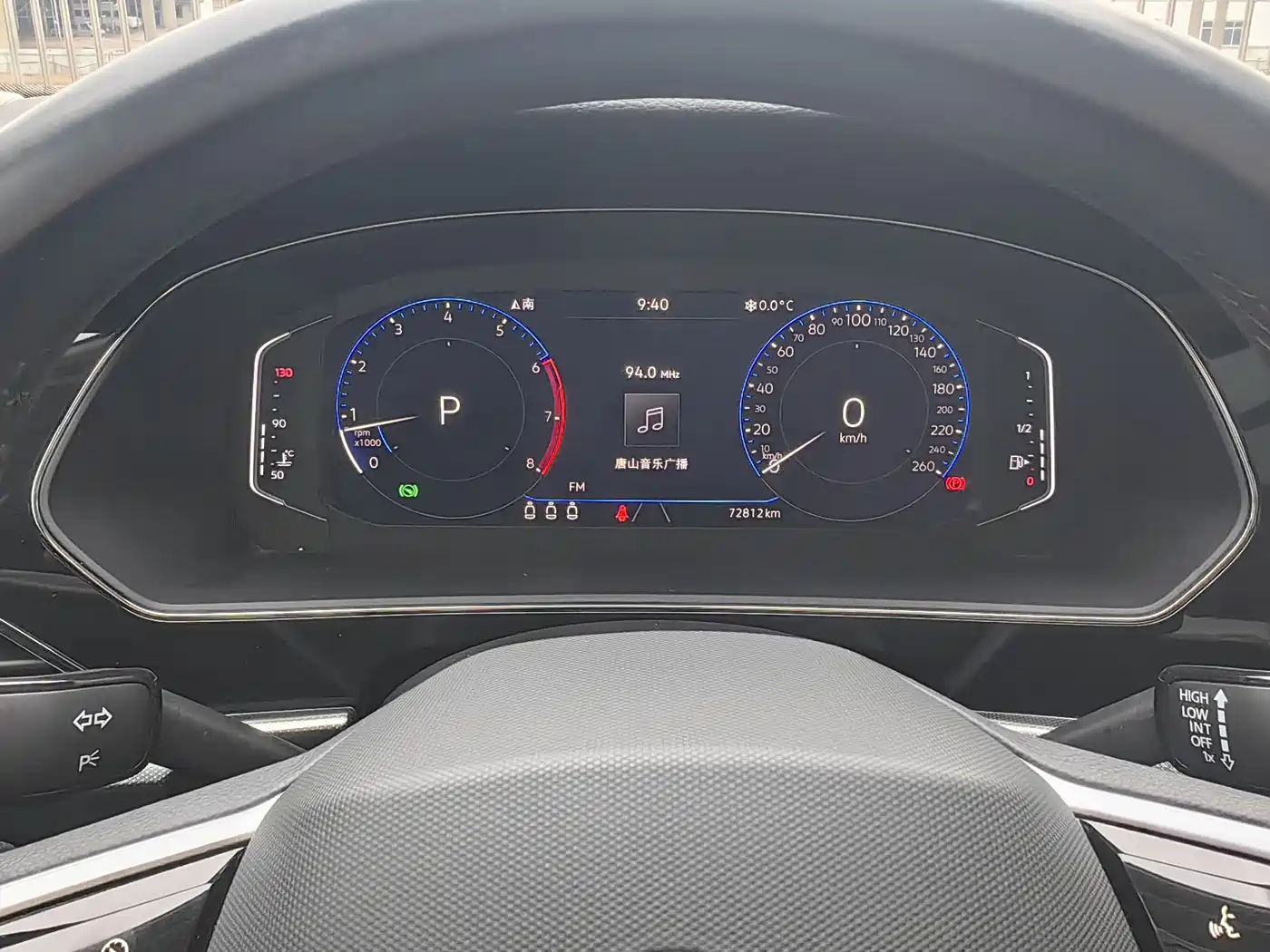 Volkswagen Passat 2022 330TSI Starlight Luxury Edition фото 10