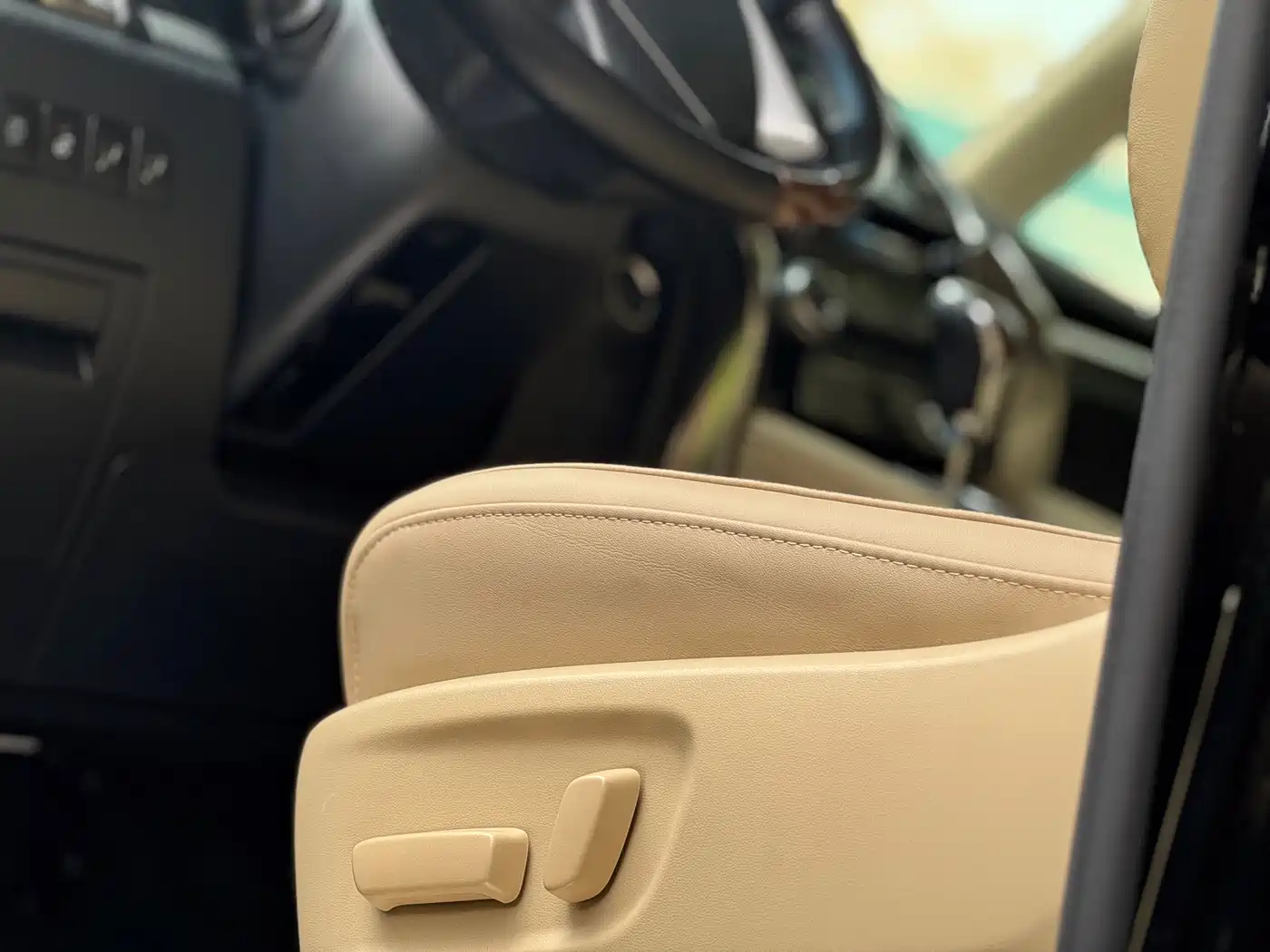 Toyota Alphard 2018 3.5L Premium фото 6