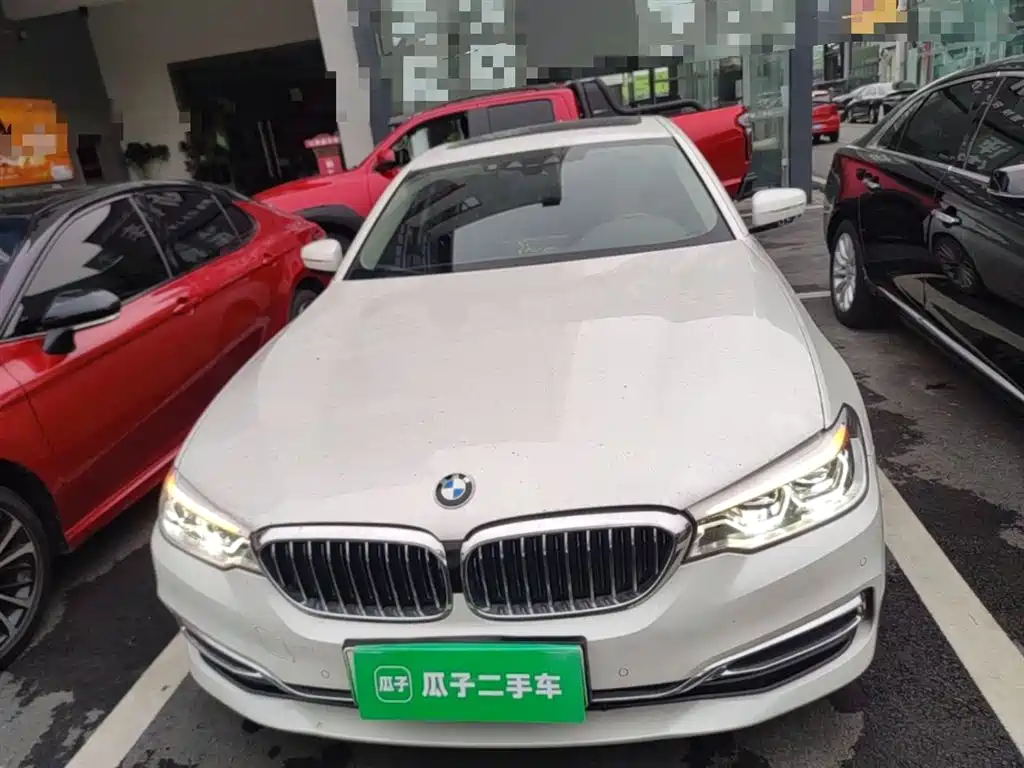 BMW 5 Series New Energy 2019 Facelift 530Le Luxury Package фото 3