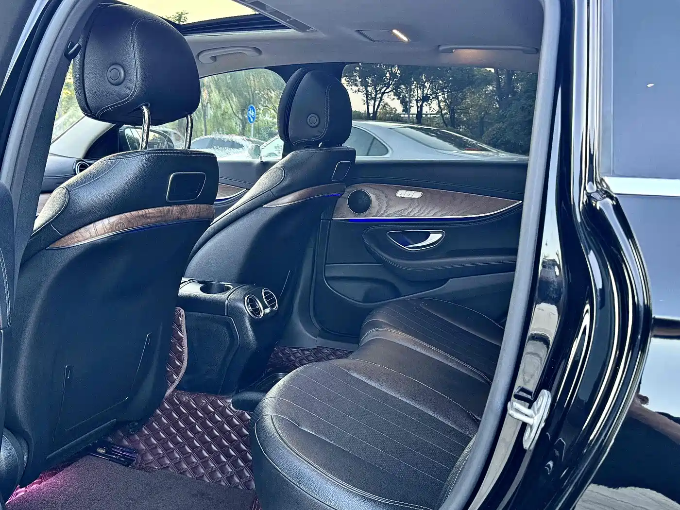Mercedes-Benz E-Class 2018 E 200 L фото 7