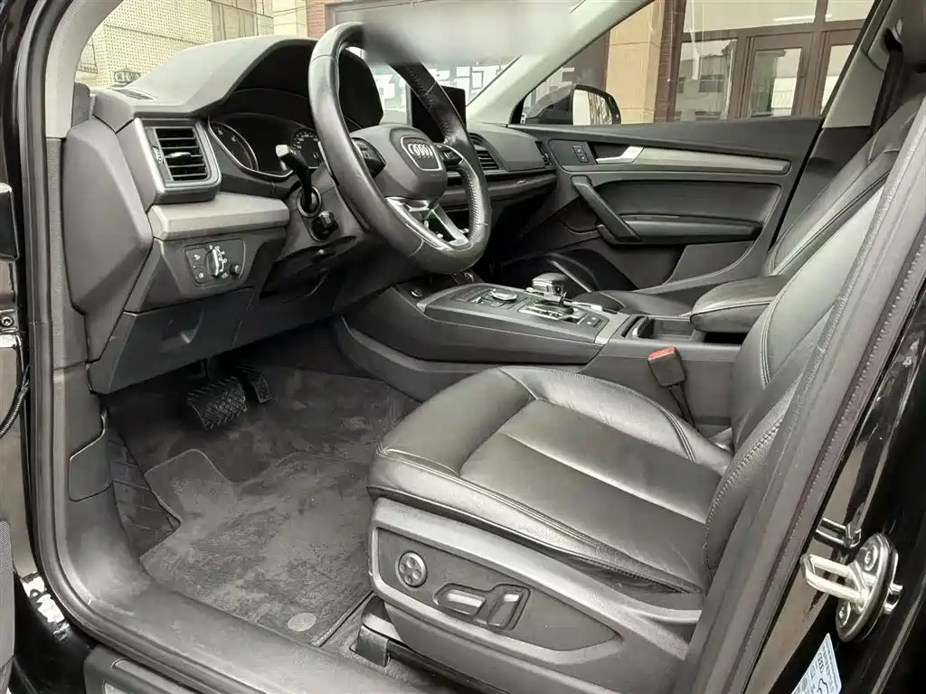 Audi Q5L 2018 40 TFSI Prestige Progressive (China V) фото 13