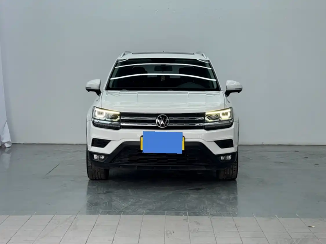 VOLKSWAGEN TUYUE