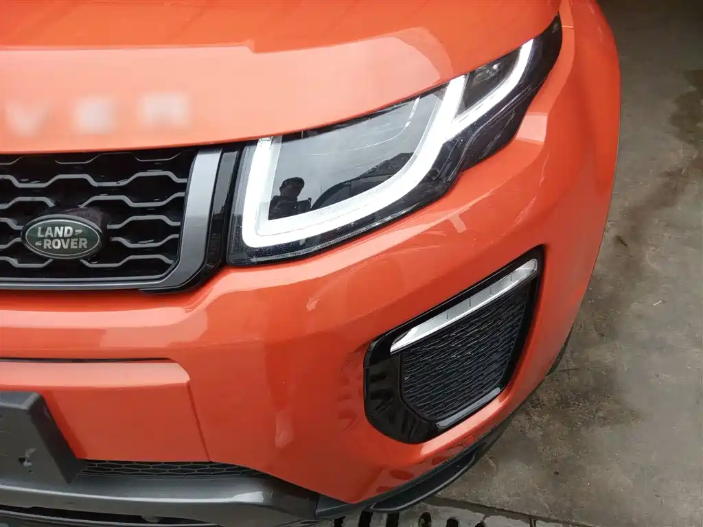 Land Rover Range Rover Evoque (Import) 2017 2.0T Convertible фото 15