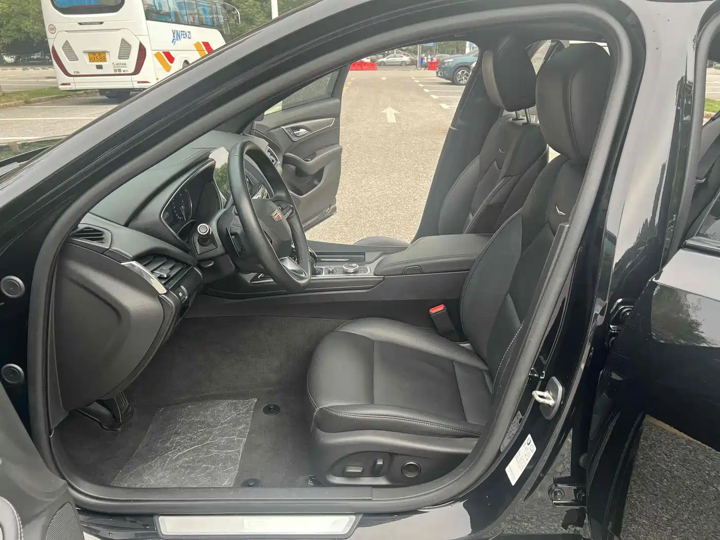 Cadillac CT5 2022 28T Luxury Edition фото 4