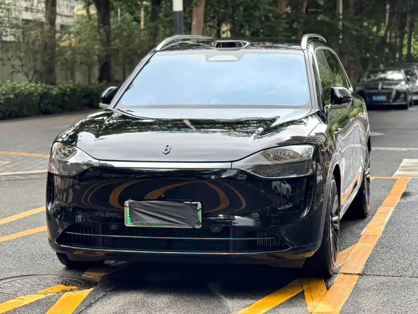 AITO Wenjie AITO M9 2024 Extended Range Ultra 42kWh 6-Seater фото 4
