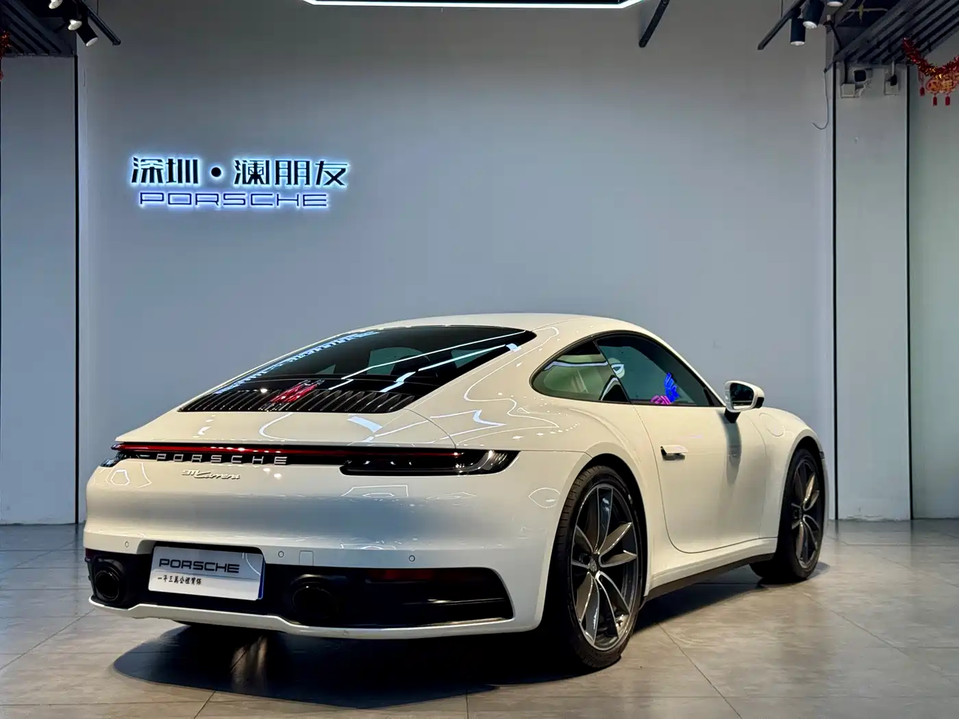 Porsche 911 2023 Carrera 3.0T фото 5