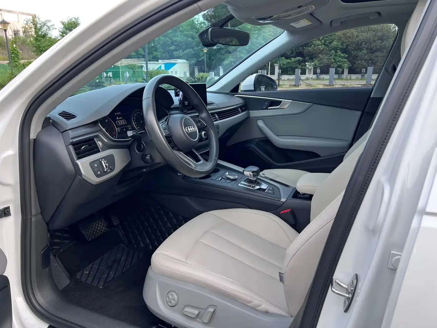 Audi A4L 2017 Plus 40 TFSI Progressive фото 7