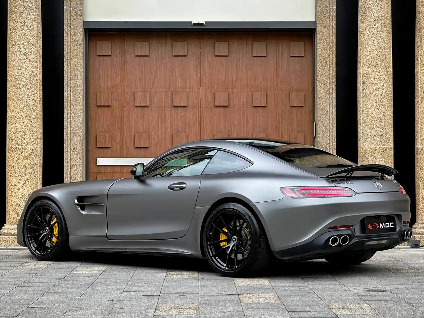 MERCEDES-BENZ AMG GT