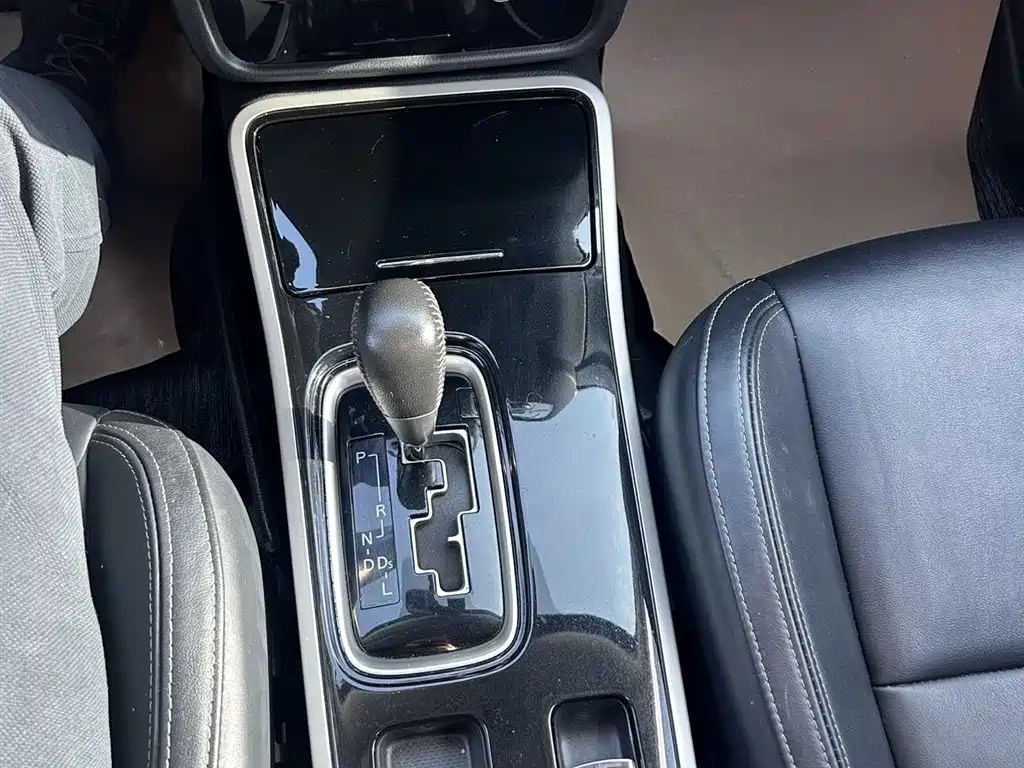 Mitsubishi Outlander 2019 2.0L 2WD Enjoy Edition 5-seater China V фото 17