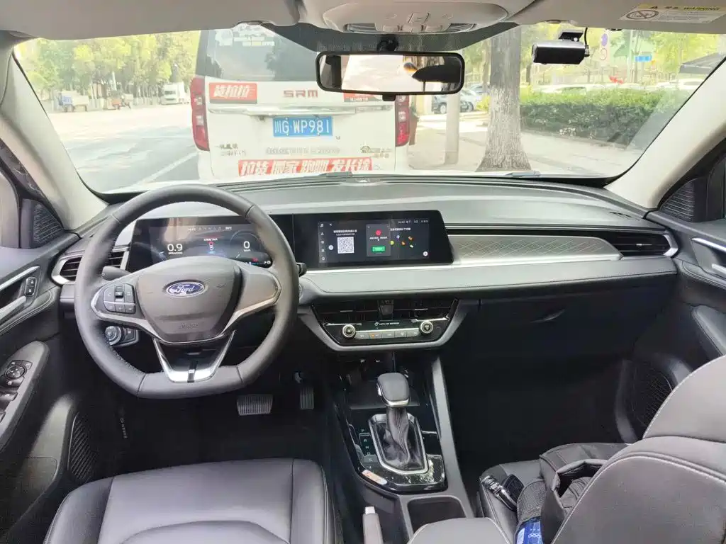 Ford Escort 2022 2021 1.5L Automatic Diamond Edition