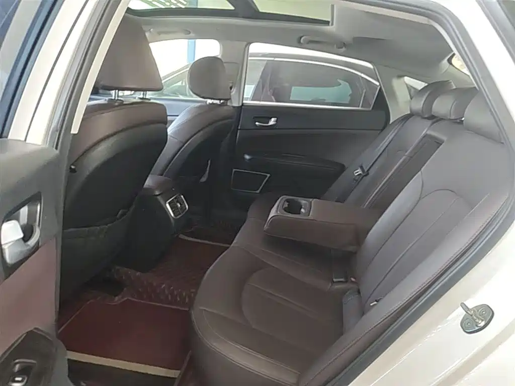 Kia K5 2016 1.6T Automatic LUX фото 17