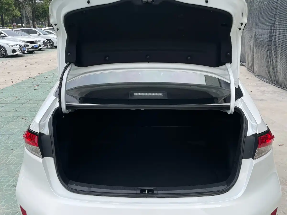 Toyota Levin 2022 Facelift TNGA 1.5L CVT Progressive Edition фото 24