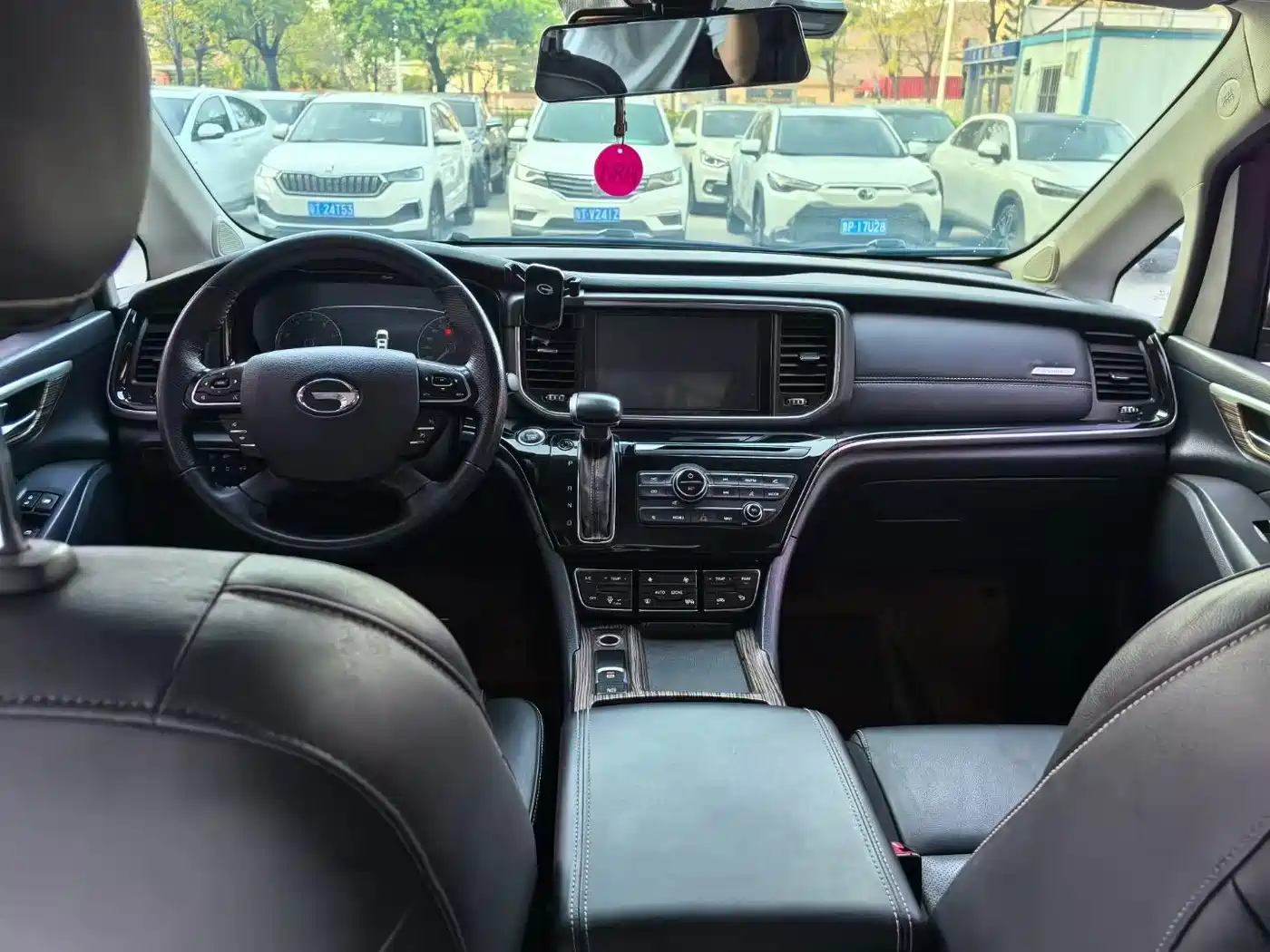 GAC Trumpchi Trumpchi M8 2020 Pilot 390T Prestige Edition фото 8