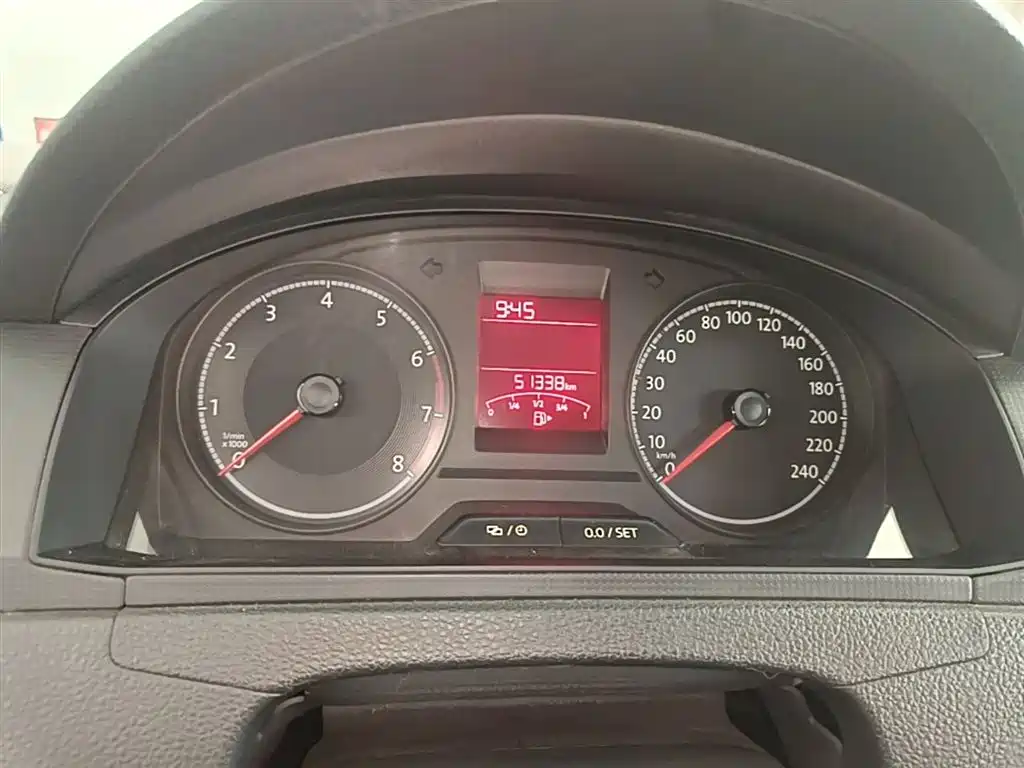 Volkswagen Santana 2017 Gran Santana 1.6L Auto Trendline фото 12