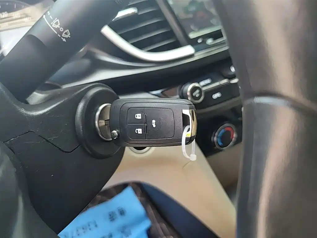 Buick Excelle 2015 15N Manual Elite фото 9
