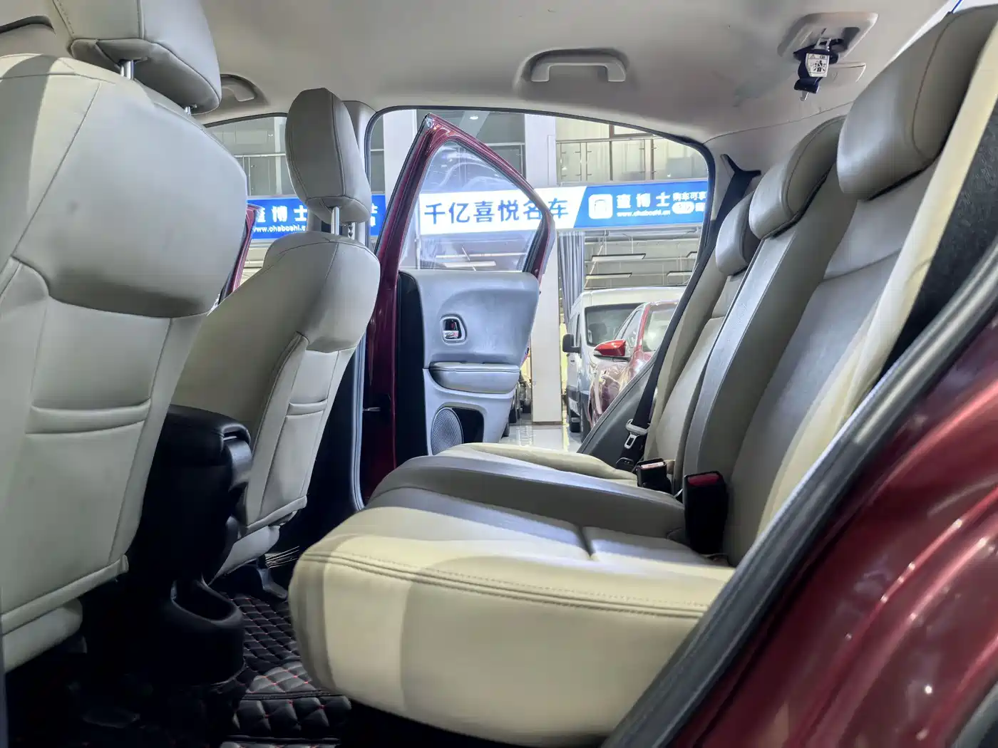 Honda Vezel 2015 2015 1.5L CVT 2WD Comfort