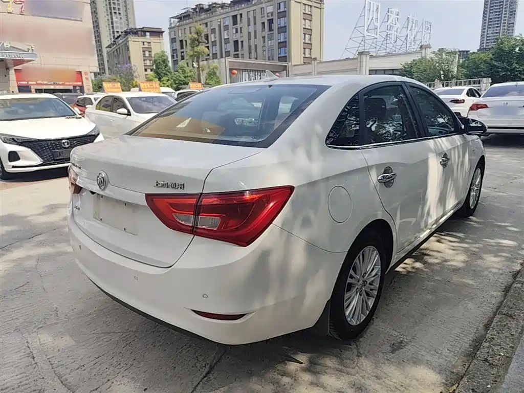 Buick Excelle 2015 15N Manual Elite фото 7