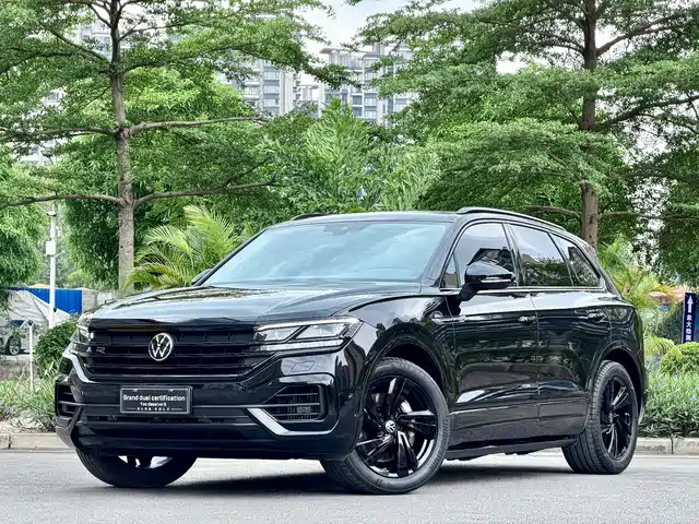 VOLKSWAGEN TOUAREG 2024