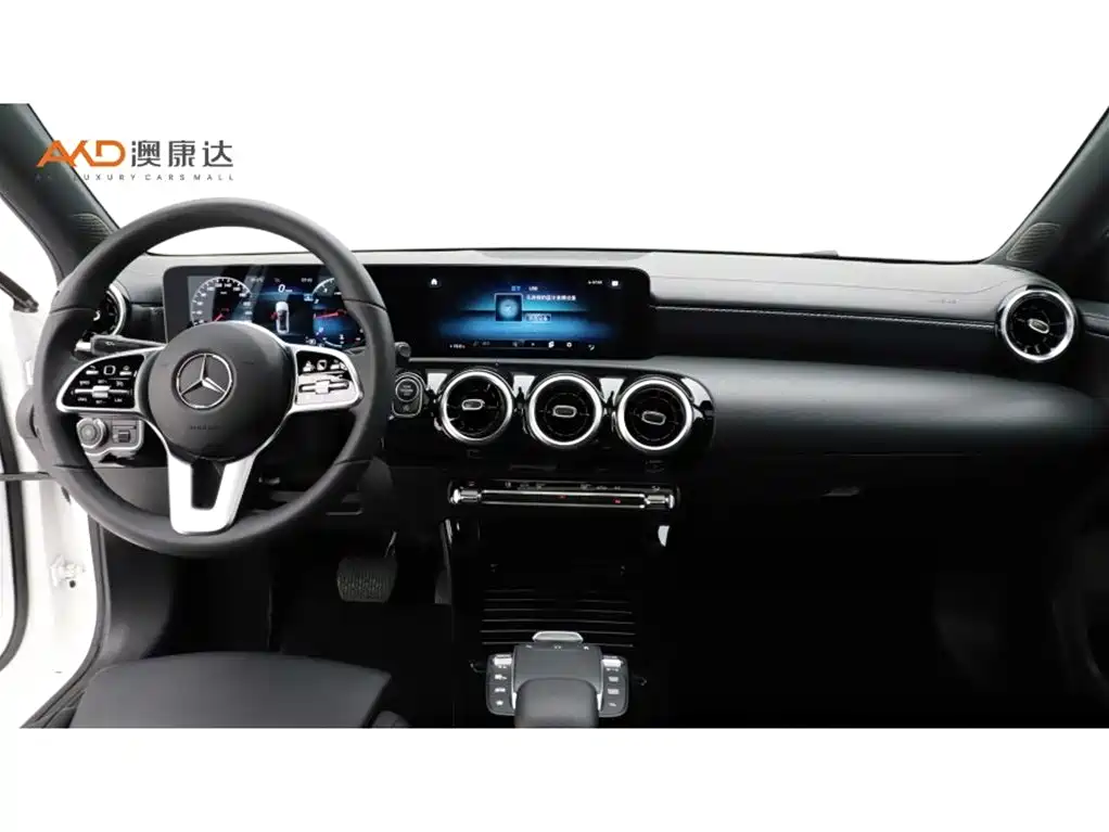 Mercedes-Benz A-Class 2021 A 200 L Sport Sedan Dynamic Type фото 5