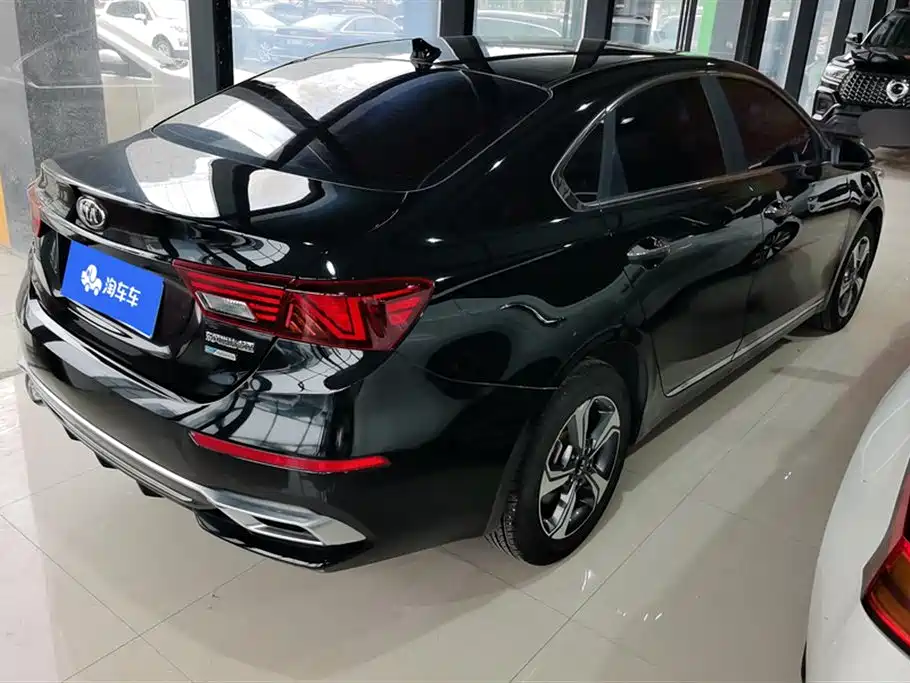 Kia K3 2019 1.5L CVT Smart Connect Edition фото 3