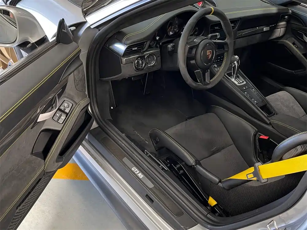 Porsche 911 2018 GT3 RS 4.0L фото 5