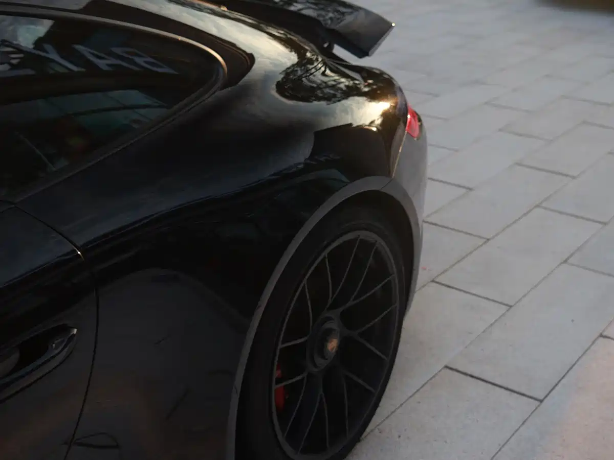 Photo 18 - Porsche 911