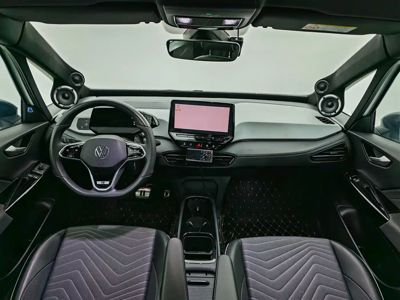 Volkswagen ID.3 2024 Pure Smart Edition фото 12
