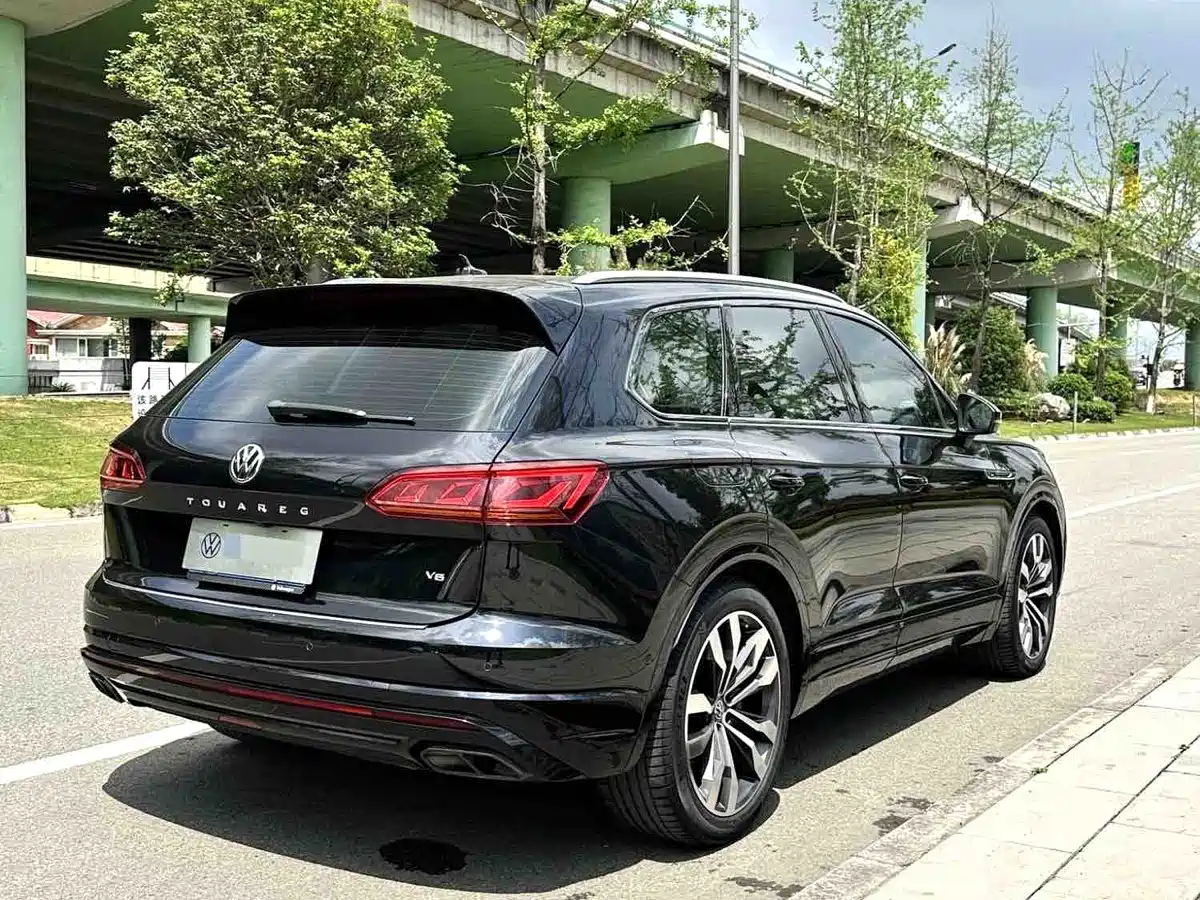 Volkswagen Touareg 2019 3.0TSI Sharp Intelligence Edition China VI фото 12