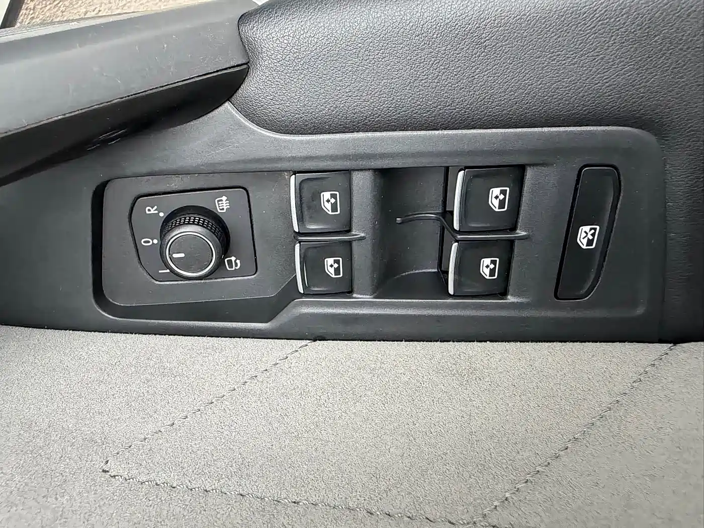 Volkswagen Tayron X 2023 2023 330TSI 2WD Flagship Smart Edition