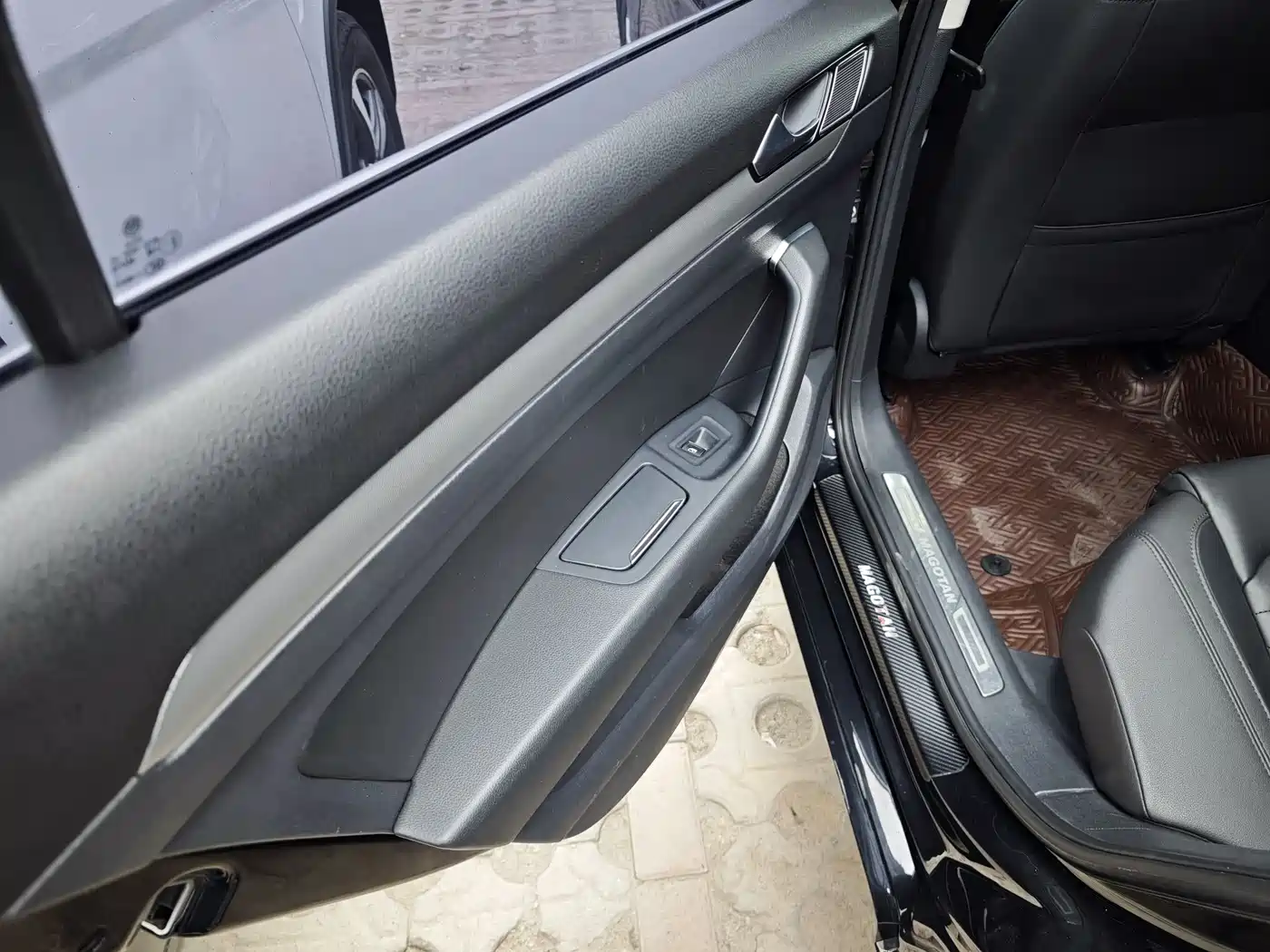 Volkswagen Magotan 2019 330TSI DSG Leading China VI фото 21