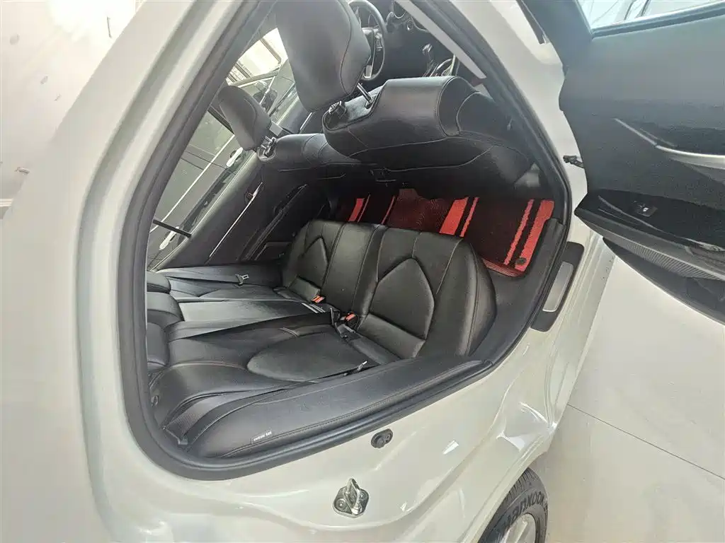 Toyota Camry 2019 2.0G Luxury (China V) фото 9